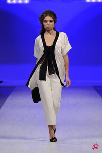 VICTORIA-GRES-ss2012-30